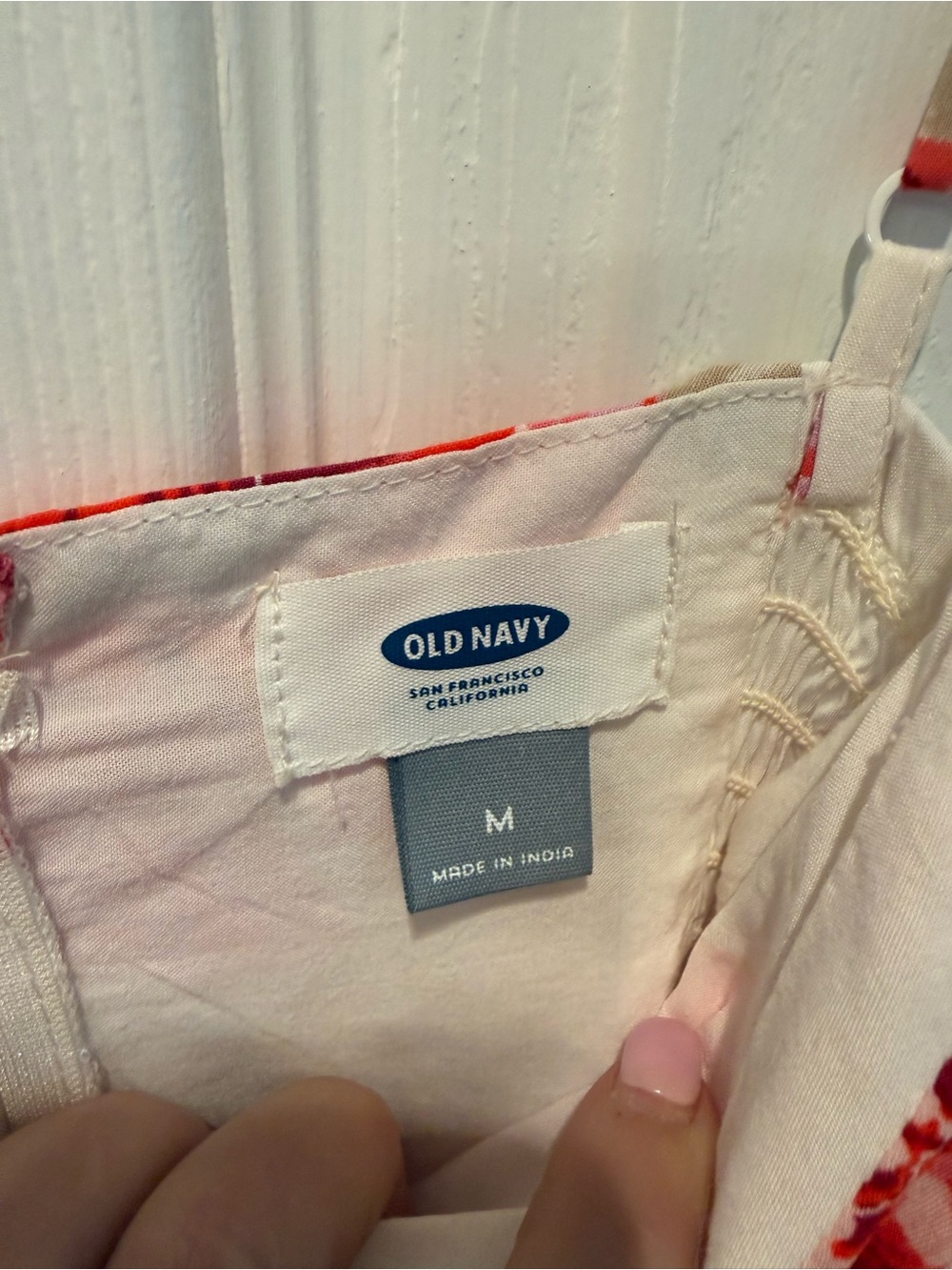 🌺 Old Navy Floral Sundress Medium | White Pink Red Floral Fit & Flare Mini Dress - Picture 4 of 6